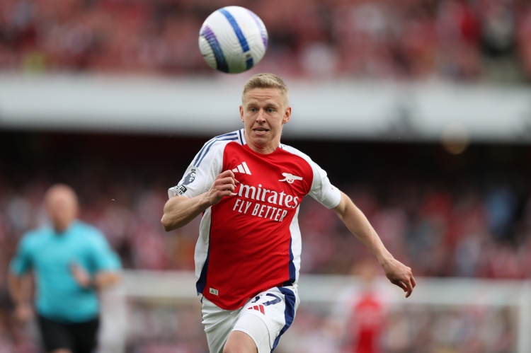 V体育官网-记者：津琴科在阿贾克斯的体检推迟，俱乐部正讨论永久转会